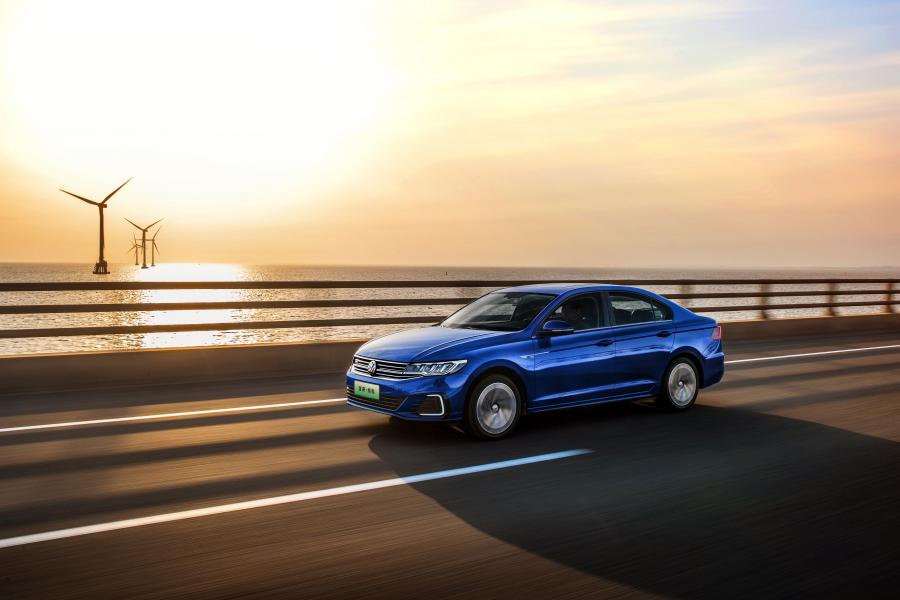  Volkswagen e-Bora 2019 года  (CN) (фото 8 из 45)